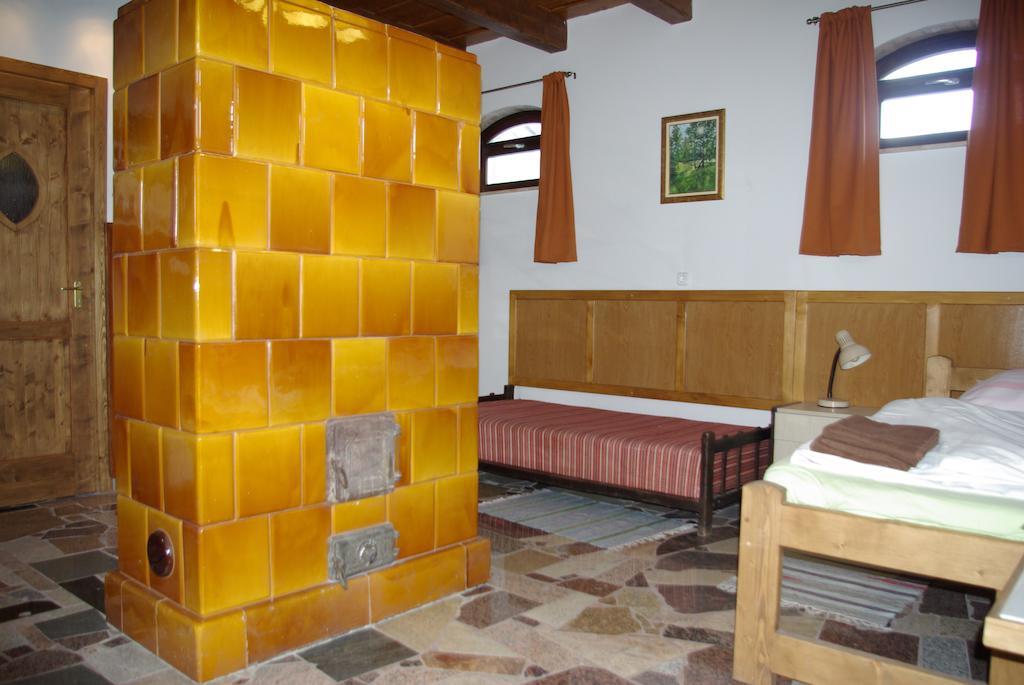 Dabasi Lovas Vendeghaz Hotel Kamer foto